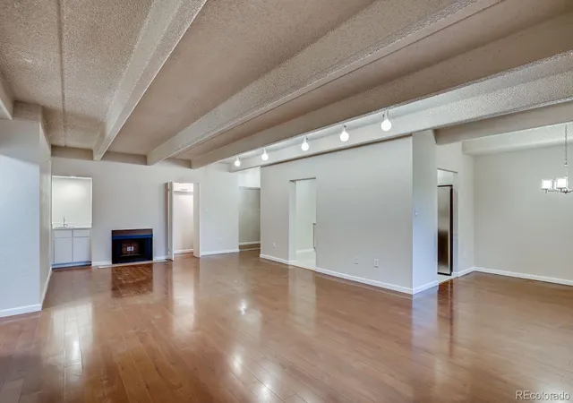 2nd image of 7877 E Mississippi Ave #102, Denver, CO 80247 | MLS# 2874981