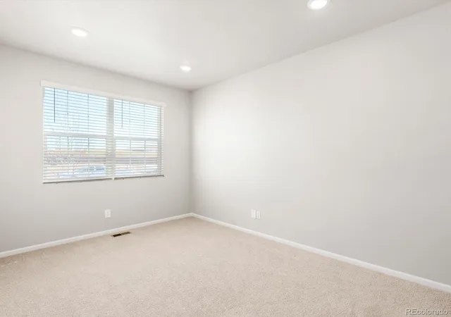 3rd image of 17657 E 89Th Wy, Commerce City, CO 80022 | MLS# 9191712