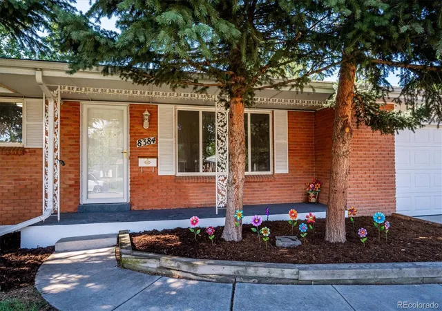 2nd image of 8384 W Arizona Dr, Lakewood, CO 80232 | MLS# 7156864