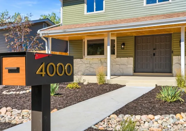 3rd image of 4000 S Spruce St, Denver, CO 80237 | MLS# 8522734