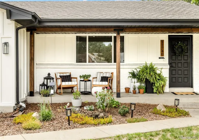 3rd image of 11740 W 72Nd Pl, Arvada, CO 80005 | MLS# 1532680