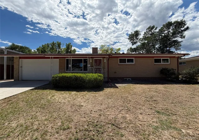 1st image of 3352 W Aksarben Ave, Littleton, CO 80123 | MLS# 9324175