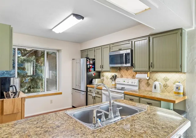 Photo 4 of Single family home for sale at 5576 W 75th Drive, Arvada, CO 80003 | MLS# 2960060 | Listing updated on 2026-09-04