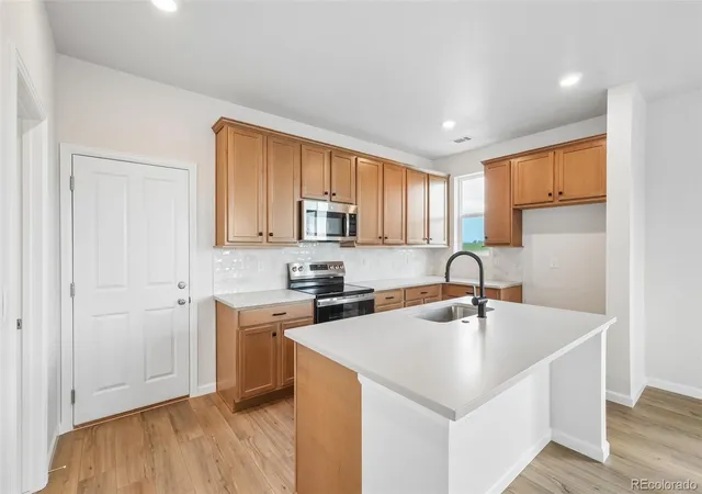 image of 1470 Coral Pl, Longmont, CO 80504 | MLS# 2601868