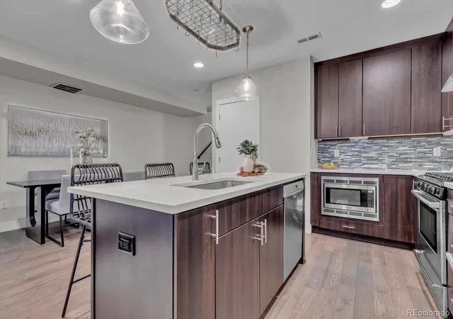 Photo 3 of Single family home for sale at 34 S Lincoln St, Denver, CO 80209 | MLS# 4262001 | Listing updated on 2026-10-07