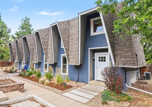 2nd image of 4501 Driftwood Pl, Boulder, CO 80301 | MLS# 4241535