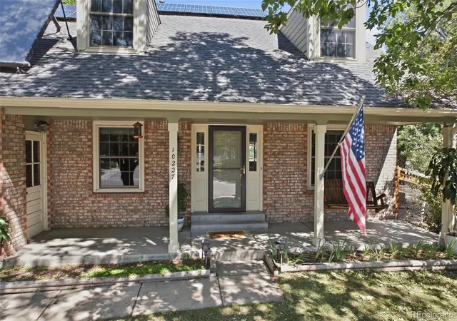 2nd image of 10227 W Roxbury Ave, Littleton, CO 80127 | MLS# 4273603