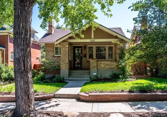 Photo 3 of Single family home for sale at 1122 Fillmore St, Denver, CO 80206 | MLS# 8362755 | Listing updated on 2026-09-16