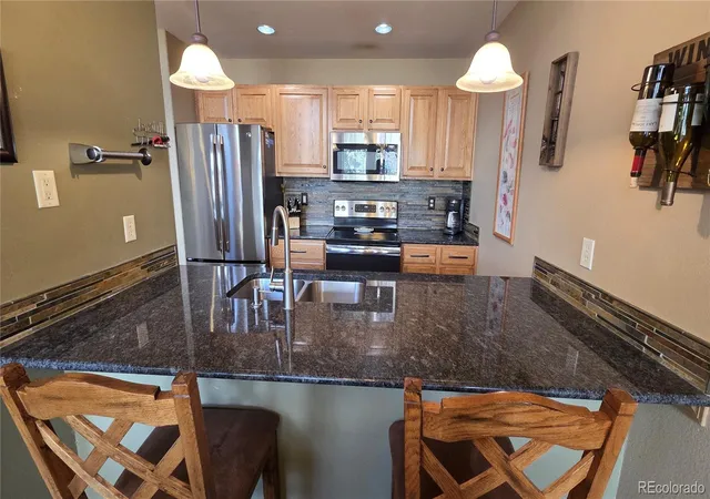 3rd image of 720 Lakepoint Dr #B6, Frisco, CO 80443 | MLS# 7231781