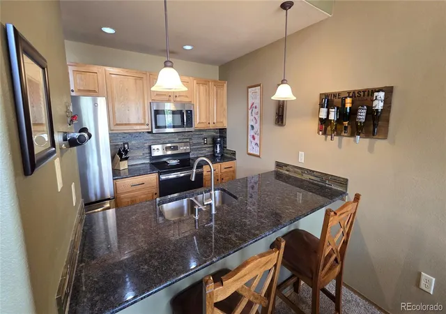 4th image of 720 Lakepoint Dr #B6, Frisco, CO 80443 | MLS# 7231781