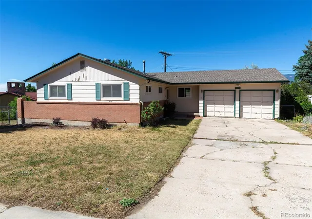 3rd image of 1443 Acacia Dr, Colorado Springs, CO 80907 | MLS# 4934115