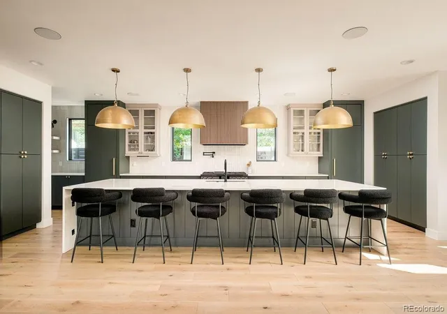 Photo 1 of Mansion for sale at 1074 S Cook St, Denver, CO 80209 | MLS# 4764684 | Listing updated on 2026-09-24