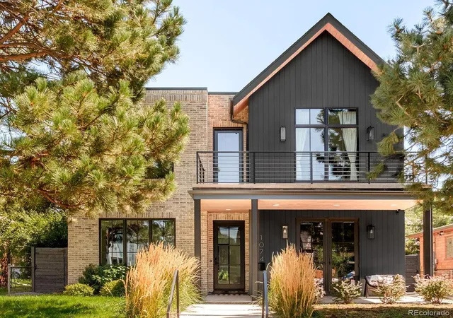 Photo 3 of Single family home for sale at 1074 S Cook St, Denver, CO 80209 | MLS# 4764684 | Listing updated on 2026-09-24