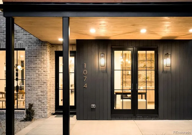 Photo 4 of Single family home for sale at 1074 S Cook St, Denver, CO 80209 | MLS# 4764684 | Listing updated on 2026-09-24