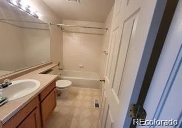 19th image of 17932 E Baltic Pl, Aurora, CO 80013 | MLS# 1931901