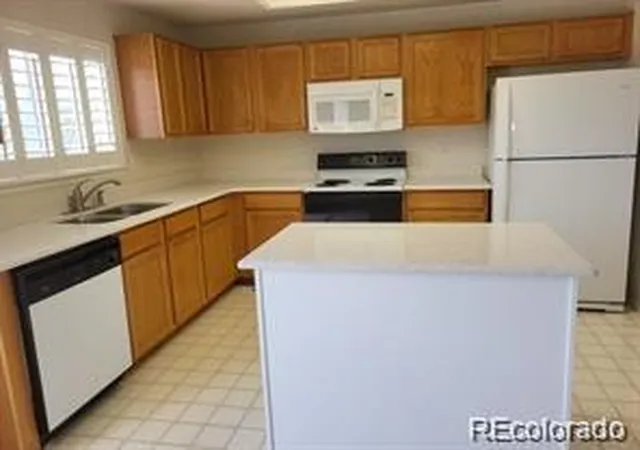 5th image of 17932 E Baltic Pl, Aurora, CO 80013 | MLS# 1931901
