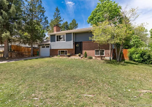 2nd image of 7175 S Penrose Ct, Centennial, CO 80122 | MLS# 7404761