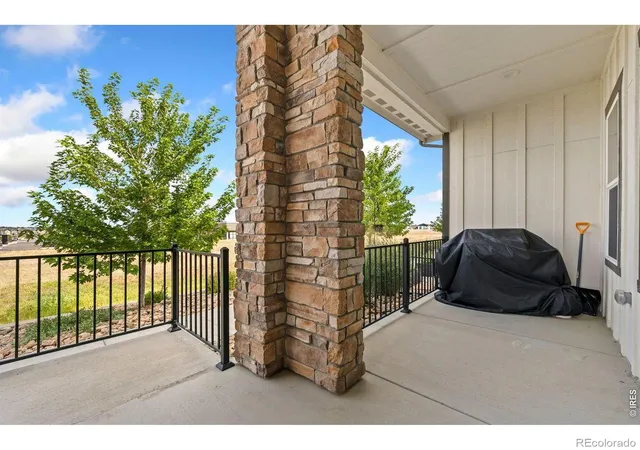 Photo 3 of Townhouse for sale at 2726 Prairie Flax St, Berthoud, CO 80513 | MLS# IR1066698 | Listing updated on 2026-09-27