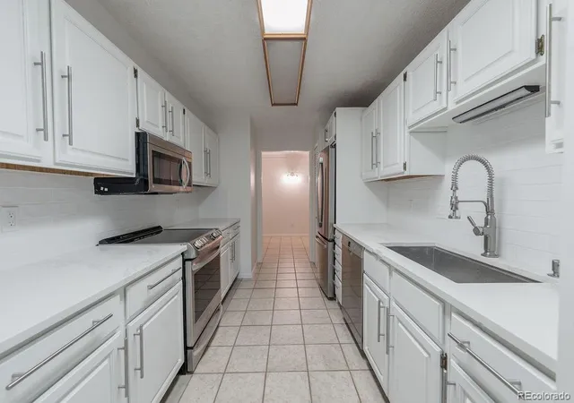 5th image of 7420 E Quincy Ave #102, Denver, CO 80237 | MLS# 4606077