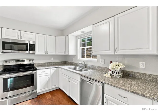 Listing Photo 4 - Condo for sale in building located at 1300 W Stuart St, Fort Collins, CO 80526 - Unit #8