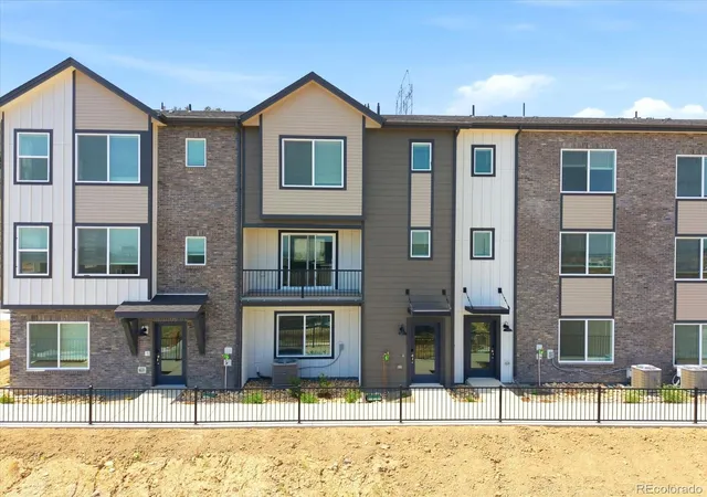 Photo 2 of Townhouse for sale at 4722 Cloudburst Ln, Morrison, CO 80465 | MLS# 8993639 | Listing updated on 2026-08-26