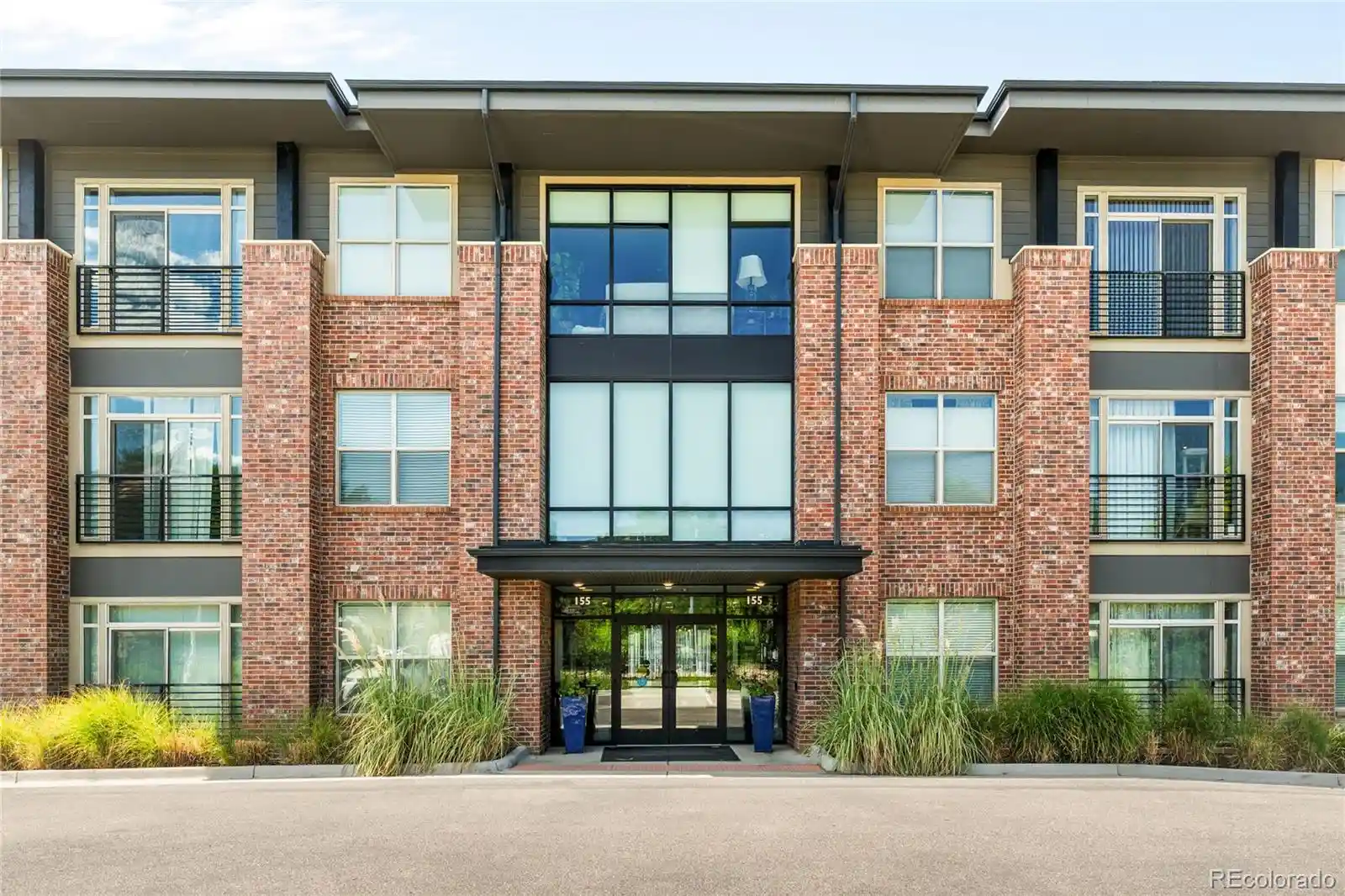 Listing Photo 1 - Condo for sale in 155 S Monaco St Pkwy located at 155 S Monaco St Pkwy, Denver, CO 80224 - Unit #208