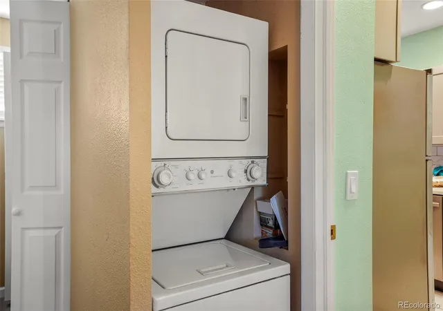 4th image of 1424 Clayton St, Denver, CO 80206 | MLS# 1638328