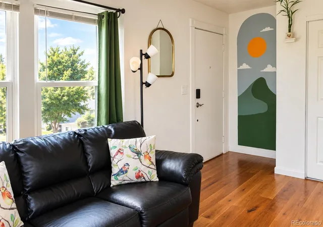 Photo 4 of Single family home for sale at 850 S Kearney St, Denver, CO 80224 | MLS# 6238146 | Listing updated on 2026-09-18
