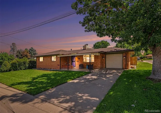 1st image of 645 S Washington Cir, Englewood, CO 80113 | MLS# 8851139