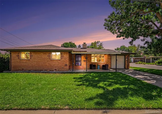 2nd image of 645 S Washington Cir, Englewood, CO 80113 | MLS# 8851139