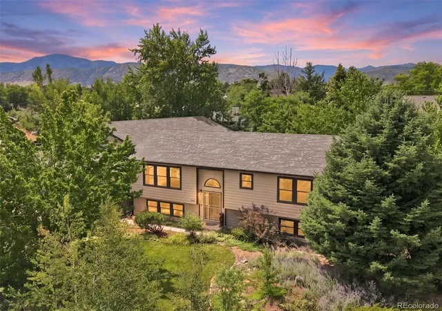 1st image of 8609 S Allison St, Littleton, CO 80128 | MLS# 8311401