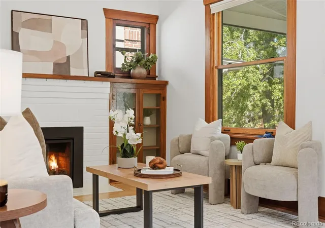 Photo 3 of Single family home for sale at 953 N Fillmore St, Denver, CO 80206 | MLS# 9830813 | Listing updated on 2026-09-26