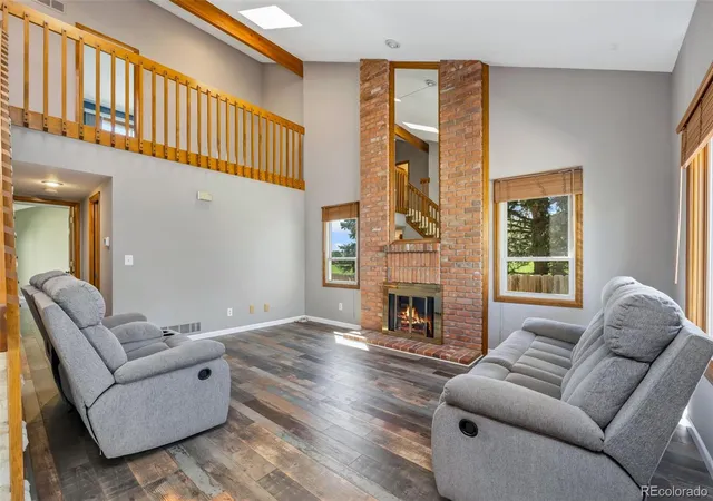 2nd image of 7705 S Cove Cir, Centennial, CO 80122 | MLS# 4401292