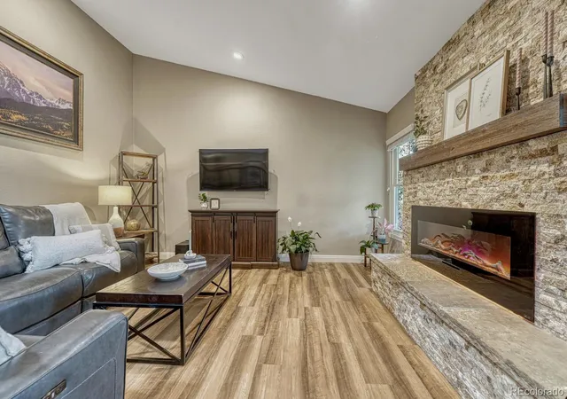 3rd image of 3960 Vondelpark Pl, Colorado Springs, CO 80907 | MLS# 8260695
