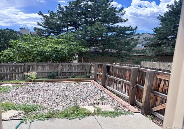 17th image of 9610 W Chatfield Ave #F, Littleton, CO 80128 | MLS# 6705200