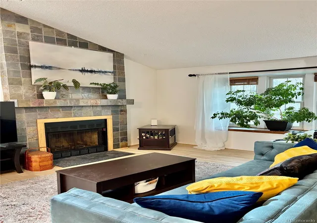 4th image of 9610 W Chatfield Ave #F, Littleton, CO 80128 | MLS# 6705200