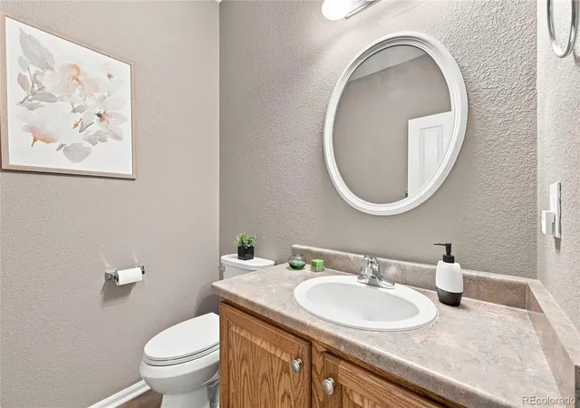 2nd image of 17926 E 104th Wy, Commerce City, CO 80022