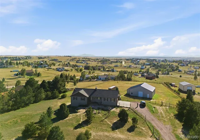 Photo 1 of Single family home for sale at 44310 Homestead Rd, Elizabeth, CO 80107 | MLS# 7735747 | Listing updated on 2026-09-16