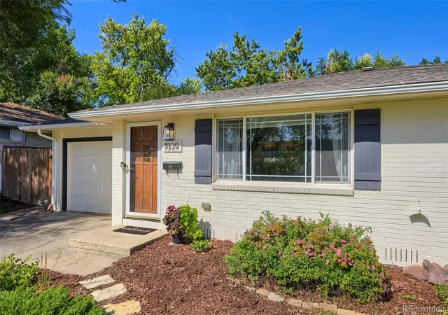 1st image of 1039 Sunset St, Longmont, CO 80501 | MLS# 2909065