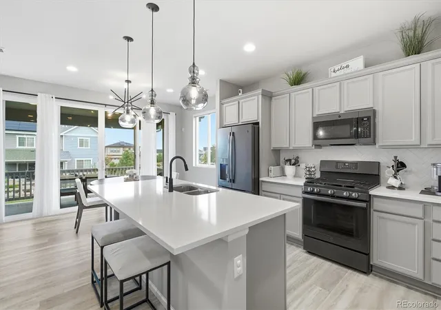 3rd image of 8029 Adams Fork Ave, Littleton, CO 80125 | MLS# 8226960