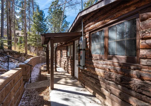 Photo 4 of Sale Pending at 10783 Fox Trot Ln, Conifer, CO 80433 | MLS# 9038744 | Listing updated on 2026-08-25