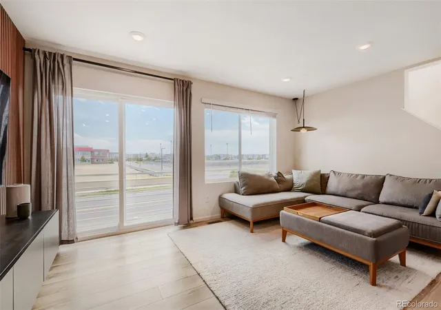 5th image of 18057 E 51St Ave, Denver, CO 80249 | MLS# 3662939