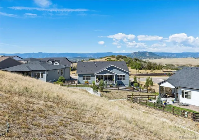3rd image of 487 Scrubjay Cir, Castle Rock, CO 80104 | MLS# 3429177
