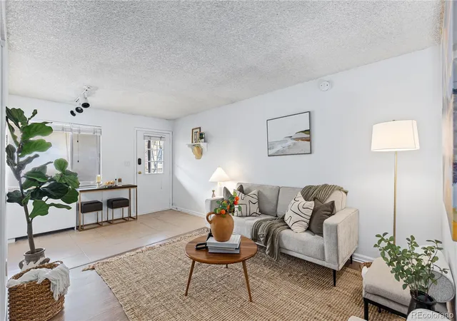 4th image of 3161 Madison Ave #302, Boulder, CO 80303 | MLS# 5582464