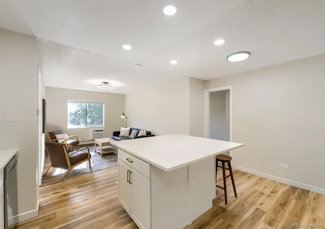 4th image of 707 W 96Th Ave #9, Thornton, CO 80260 | MLS# 2527825