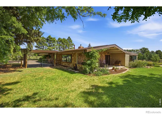 Photo 2 of Single family home for sale at 400 Ridgewood Ct, Fort Collins, CO 80524 | MLS# IR1066751 | Listing updated on 2026-10-04