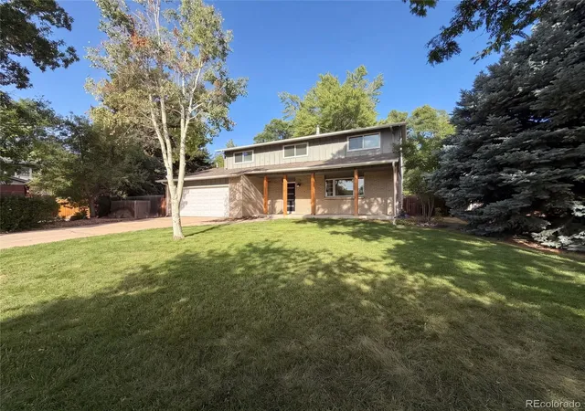 Photo 3 of Single family home for sale at 7447 S Ames Ct, Littleton, CO 80128 | MLS# 5755600 | Listing updated on 2026-10-08