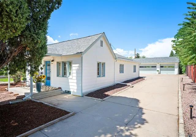 Photo 1 of Single family home for sale at 5539 W 32nd Avenue, Wheat Ridge, CO 80212 | MLS# 8232545 | Listing updated on 2026-10-05