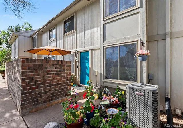 Photo 3 of Townhouse for sale at 1814 W 102nd Avenue, Thornton, CO 80260 | MLS# 2741267 | Listing updated on 2026-09-11