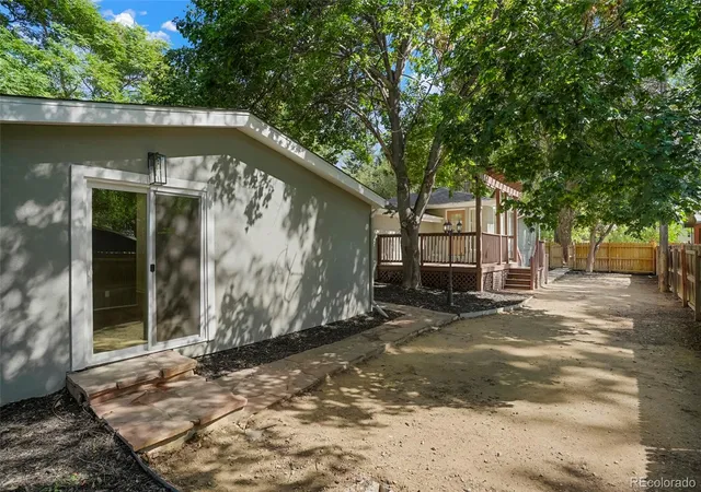 50th image of 2112 9th Ave, Longmont, CO 80501 | MLS# 8979700